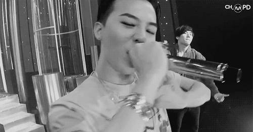 2016070417052855562.gif